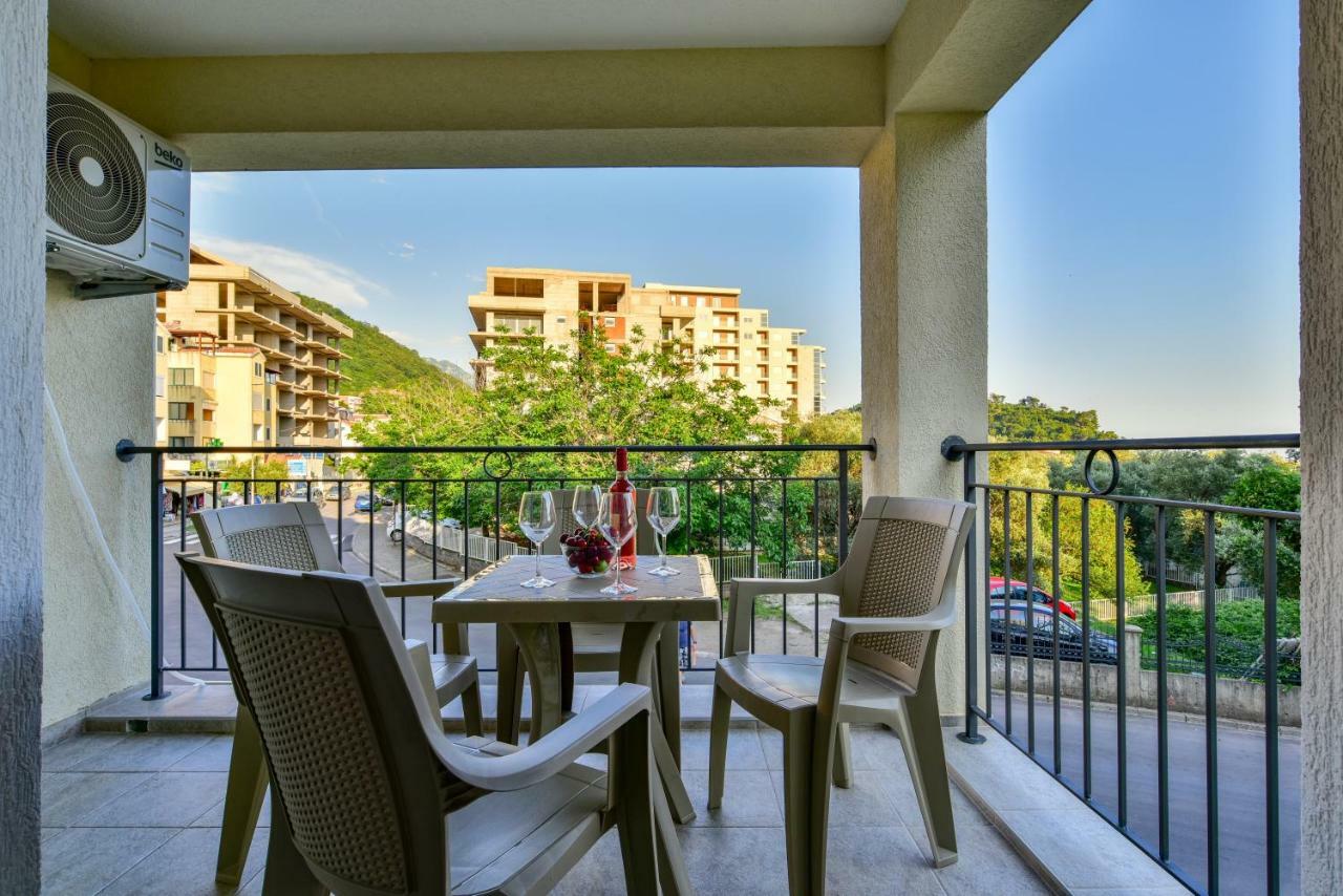 Apartmani Marina Kopitovic Petrovac Eksteriør bilde
